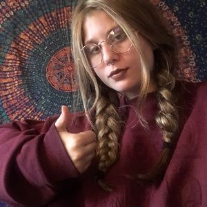 Meet your Posher, Alalexa